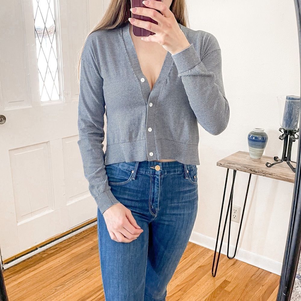 Theory Hanelee Feeder Striped Cardigan Cropped